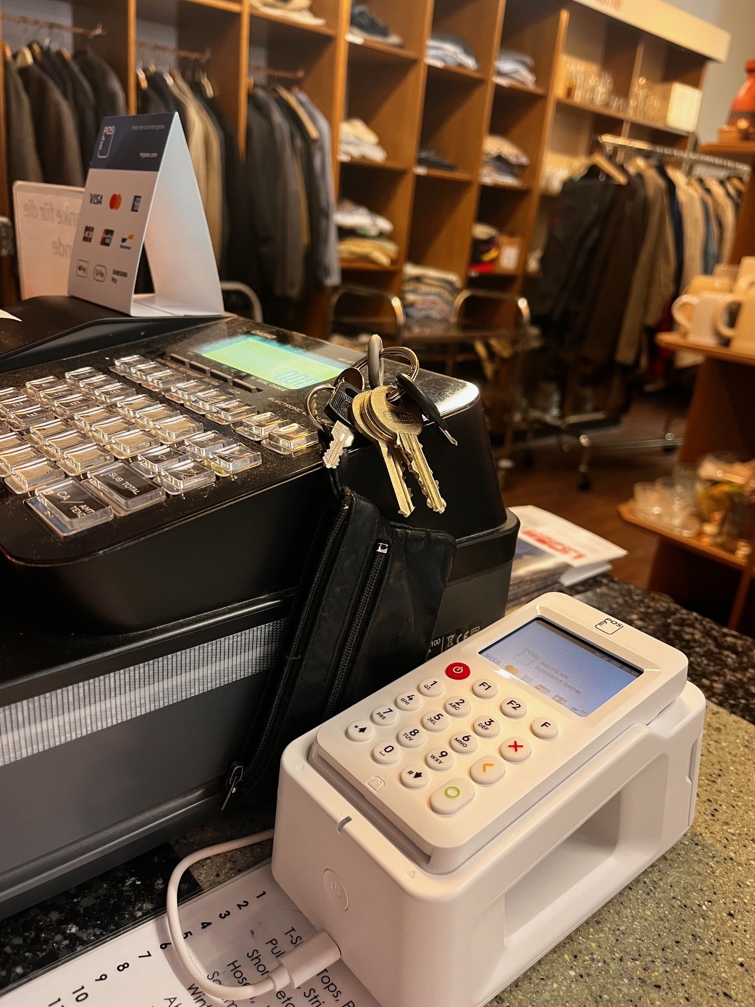 Bargeldlos zahlen im Store